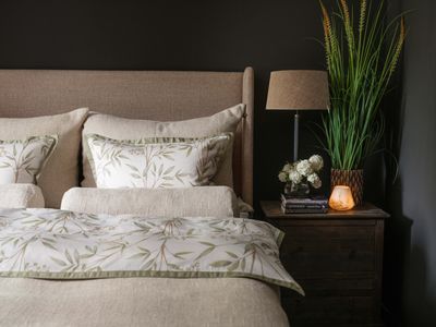 Hovedbilde Halvor Bakke Luno sateng sengesett 